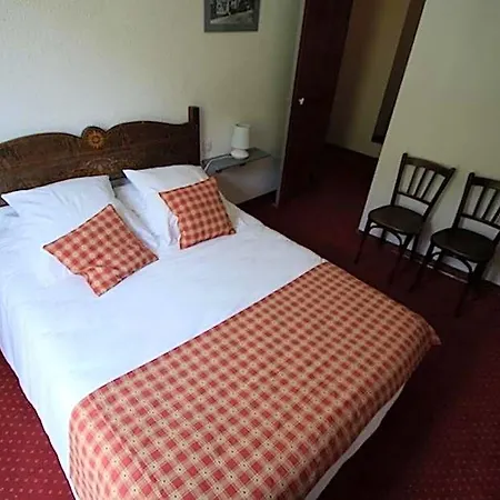 Alojamento de Acomodação e Pequeno-almoço L'auberge Catalane 3*