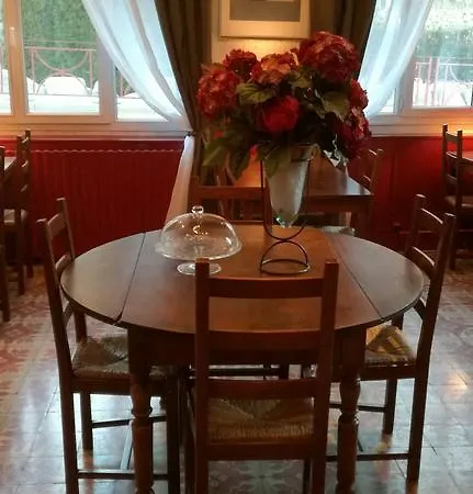 L'auberge Catalane Alojamento de Acomodação e Pequeno-almoço 3*